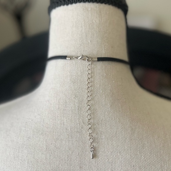 Vintage Turquoise Pendant Choker Necklace - Picture 4 of 4